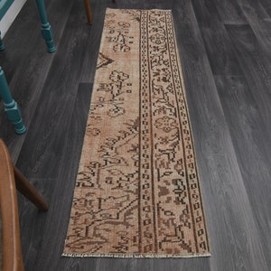 1.7x6.3 ft, TURKISH Rug, Oushak Rug, Vintage Rug, Wool, Handmade Rug, Farmhouse Decor, Ethnic, Folk Art, Floral Carpet, Beige, Bath Mat