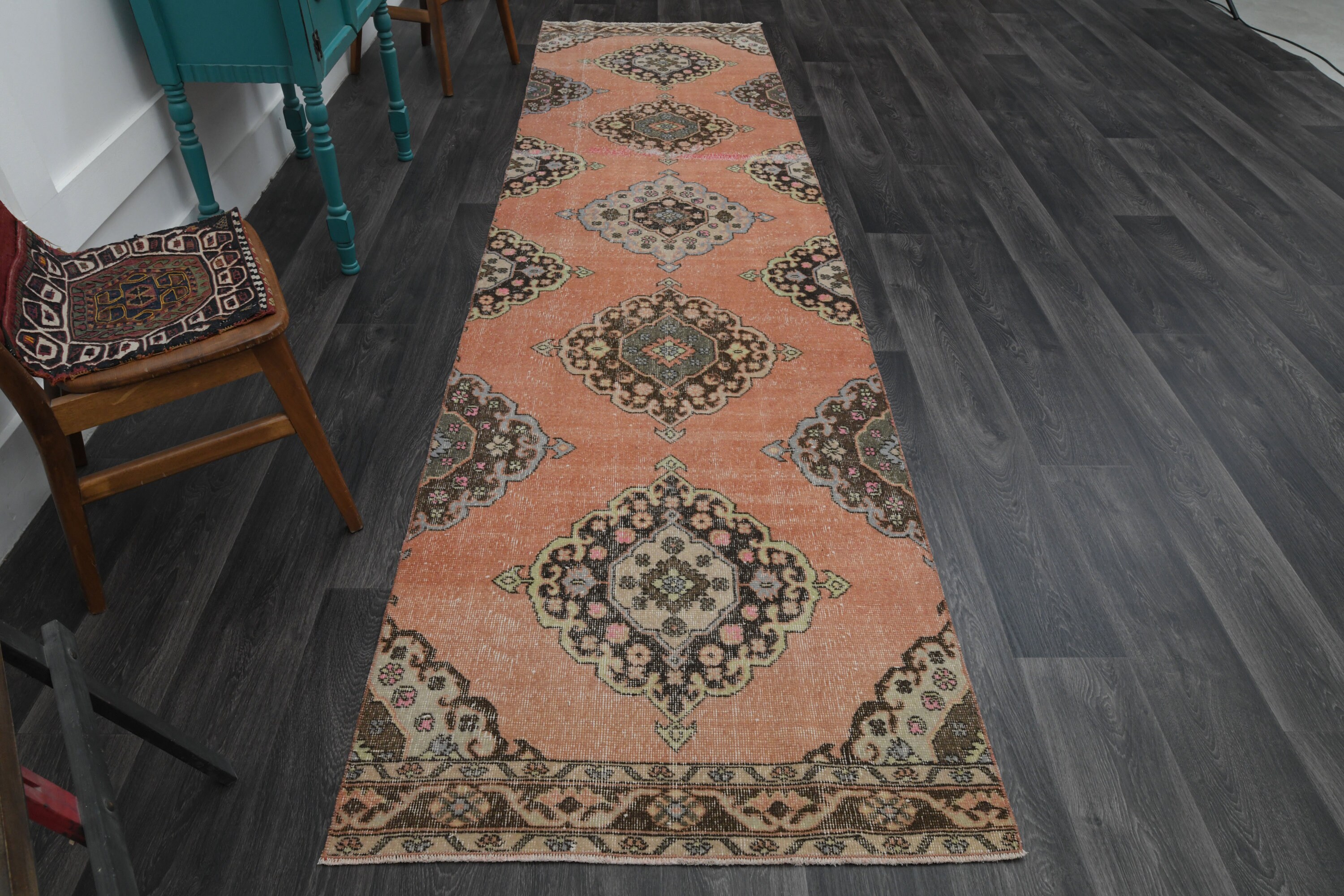 土日限定セール！　1点もの！　ヴィンテージランナーラグ   ボルドー　トルコラグ ヴィンテージ トルコ ランナー ラグ 87 x 274 cm 3 x 9 フィート