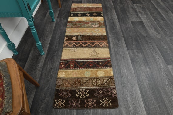 1.9 x 6.5フィート、ベージュフローラルランナーラグ、トルコラグ