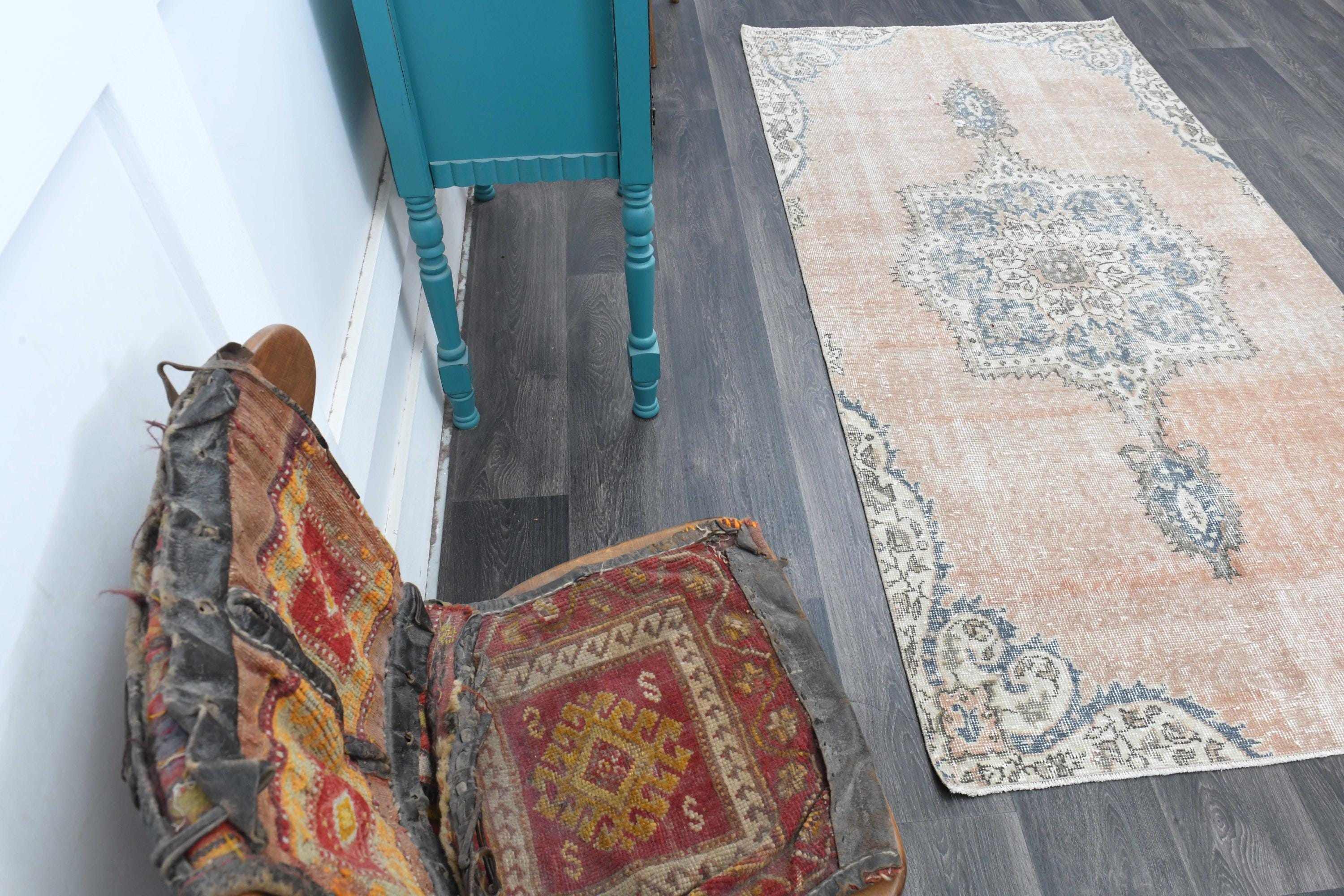 3.7x7.3フィート、メダリオン柄トルコ製ヴィンテージランナーラグ