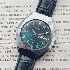 Vintage Wrist Watch SLAVA Mechanical Men&#39;s Wrist watch Made in USSR 1970&#39;s