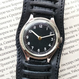 Vintage Watch  GERMANY  Mens Collectible Mechanical Wristwatch  Military 1940-30s