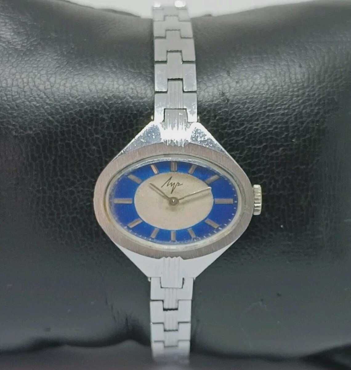 Vintage Luch Ladies Watch, Soviet Mechanical Cocktail Watch, 17 Jewels, foto 1 de 5