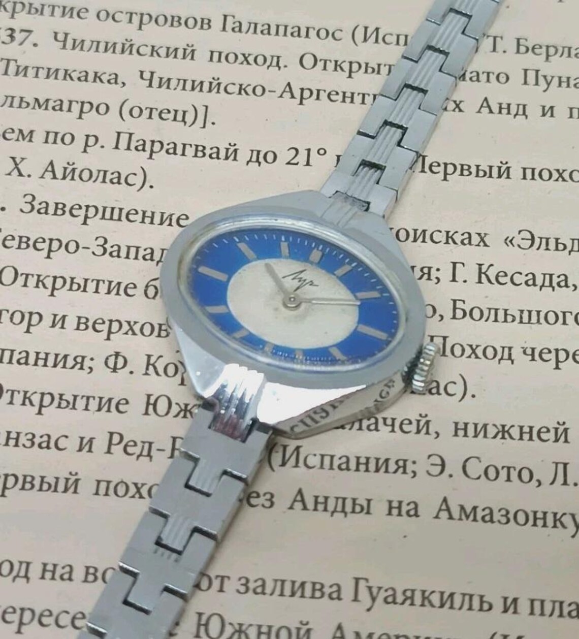 Vintage Luch Ladies Watch, Soviet Mechanical Cocktail Watch, 17 Jewels, foto 2 de 5