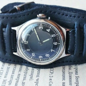 Vintage Watch  GERMANY  Mens Collectible Mechanical Wristwatch  Military 1940-30s