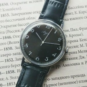 Vintage Luch Ultra Slim Wristwatch: 23 Jewels, USSR 1970s