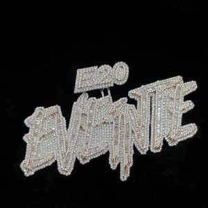 pingente memorial icedout personalizado Qualquer design Dois tons totalmente icedout Prata esterlina 925 Pingente de memória moderno personalizado