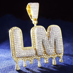 Icedout VVS Moissanite Colgante personalizado Cualquier letra Dos tonos Totalmente helado Plata de ley 925 Diseñador personalizado Colgante de burbuja de moda