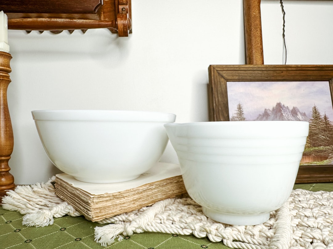 Vintage Milk Glass Mixing Bowls/vintage Pancake Mix Bowl/bowl Etsy