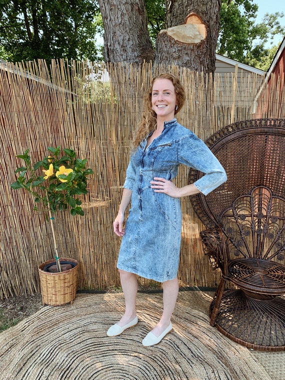 Vintage 80’s acid wash denim dress