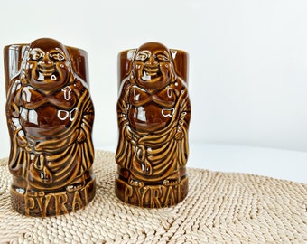 Vintage tiki cocktail tumblers/vintage pyrat rum advertising