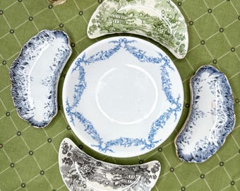 Vintage transferware compote/transferware bone dish/crescent shaped jewelry dish/blue transferware