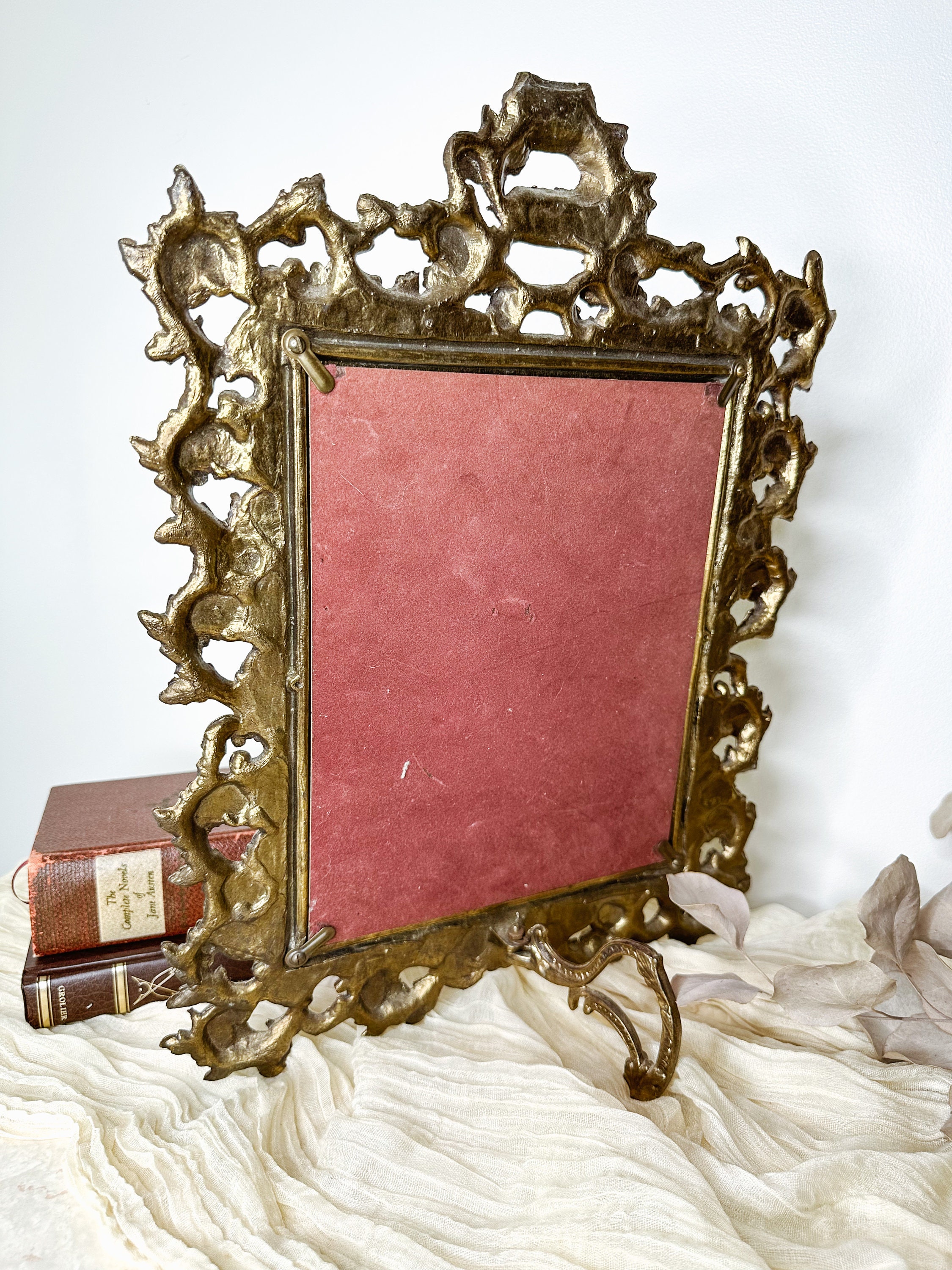 Antique Victorian Brass Tabletop Picture Frame/large Brass Frame  display picture 1
