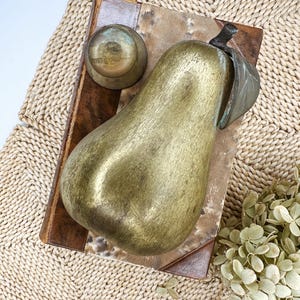Vintage brass pear door knocker/unique vintage door knocker/large door knocker/fruit door knocker