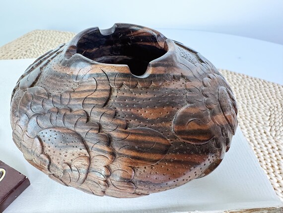 Hand carved ironwood ashtray/carved wood ring dish - image 3