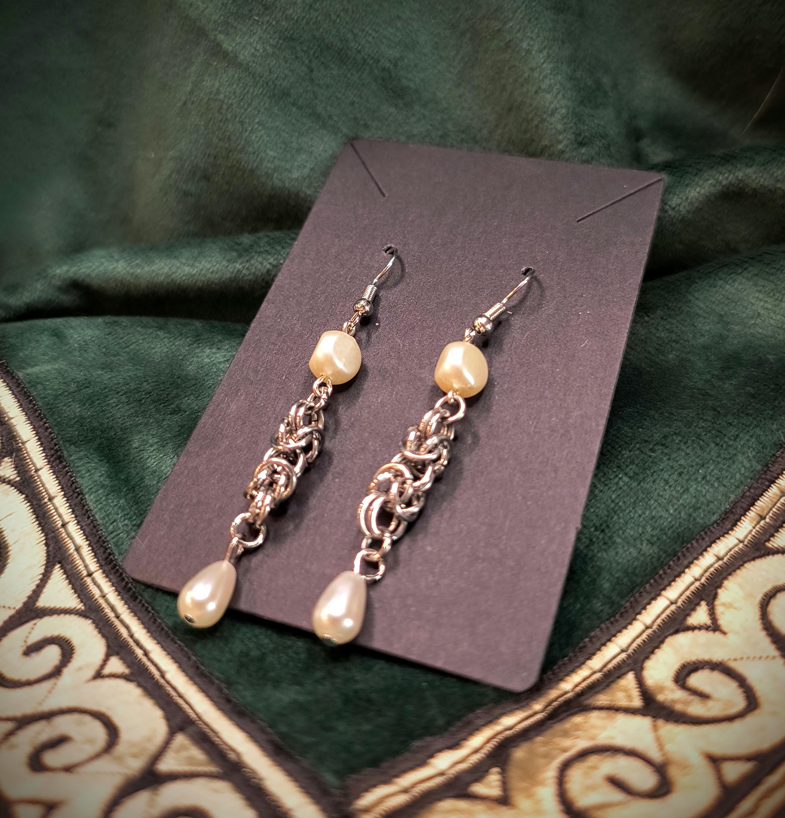 Byzantine Chainmaille Earrings with Faux Pearls | Handmade Earrings