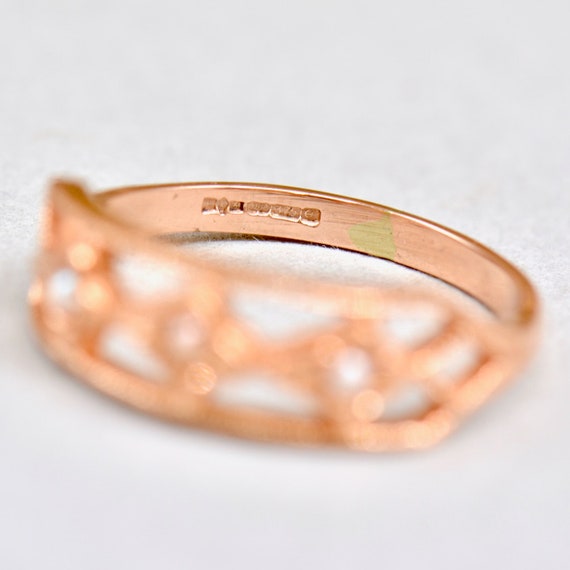 Vintage 9ct Rose Gold Seed Pearl Ring - image 8