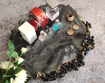 Geode perfume tray from epoxy resin, Decorative vanity tray, Catch all tray, Trinket tray room decor, Black marble tray, Candle tray