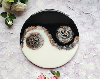 Arte de parede Yin Yang em resina epóxi: decoração de casa exclusiva e presente de aniversário.