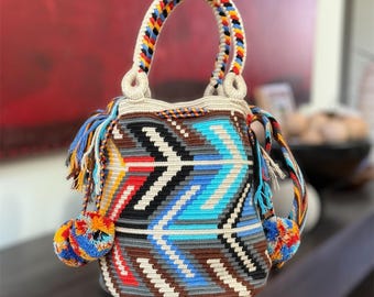 Large Wayuu Bag, Double strap, handmade, authentic wayuu