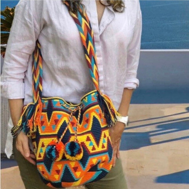 Original Wayuu Crossbody/ Original Wayuu Mochila / Crochet Crossbody Bag/Handmade Crossbody Bag/ Crochet Bucket Bag/Large Size image 6