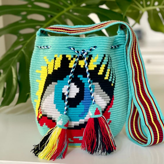 GroBe hakeln Wayuu Lucky Eye Mochila Tasche Handgemacht Turkis Wayuu Bag Kolumbien Crossbody strap Boho style Weihnachtsgeschenk. Etsy