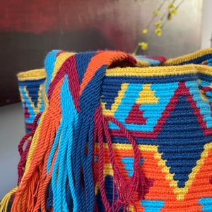 Original Wayuu Crossbody/ Original Wayuu Mochila / Crochet Crossbody Bag/Handmade Crossbody Bag/ Crochet Bucket Bag/Large Size image 3