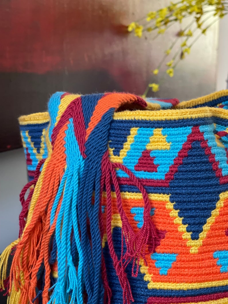 Original Wayuu Crossbody/ Original Wayuu Mochila / Crochet Crossbody Bag/Handmade Crossbody Bag/ Crochet Bucket Bag/Large Size image 3