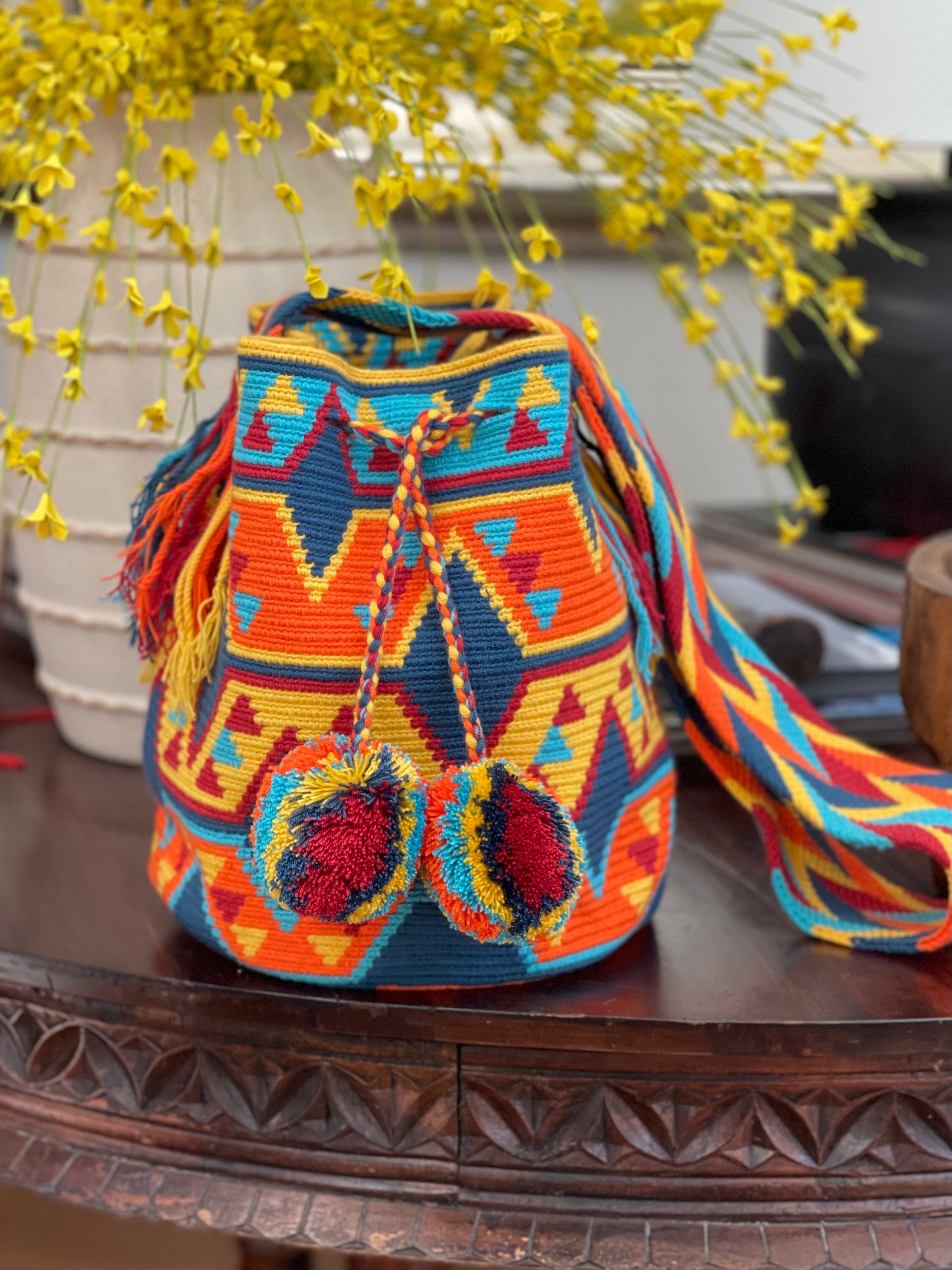 Crochet bag authentic Large Wayuu Mochila Bag Hand made Wayuu Bag Premium quality drawstring bag bucket bag Large size