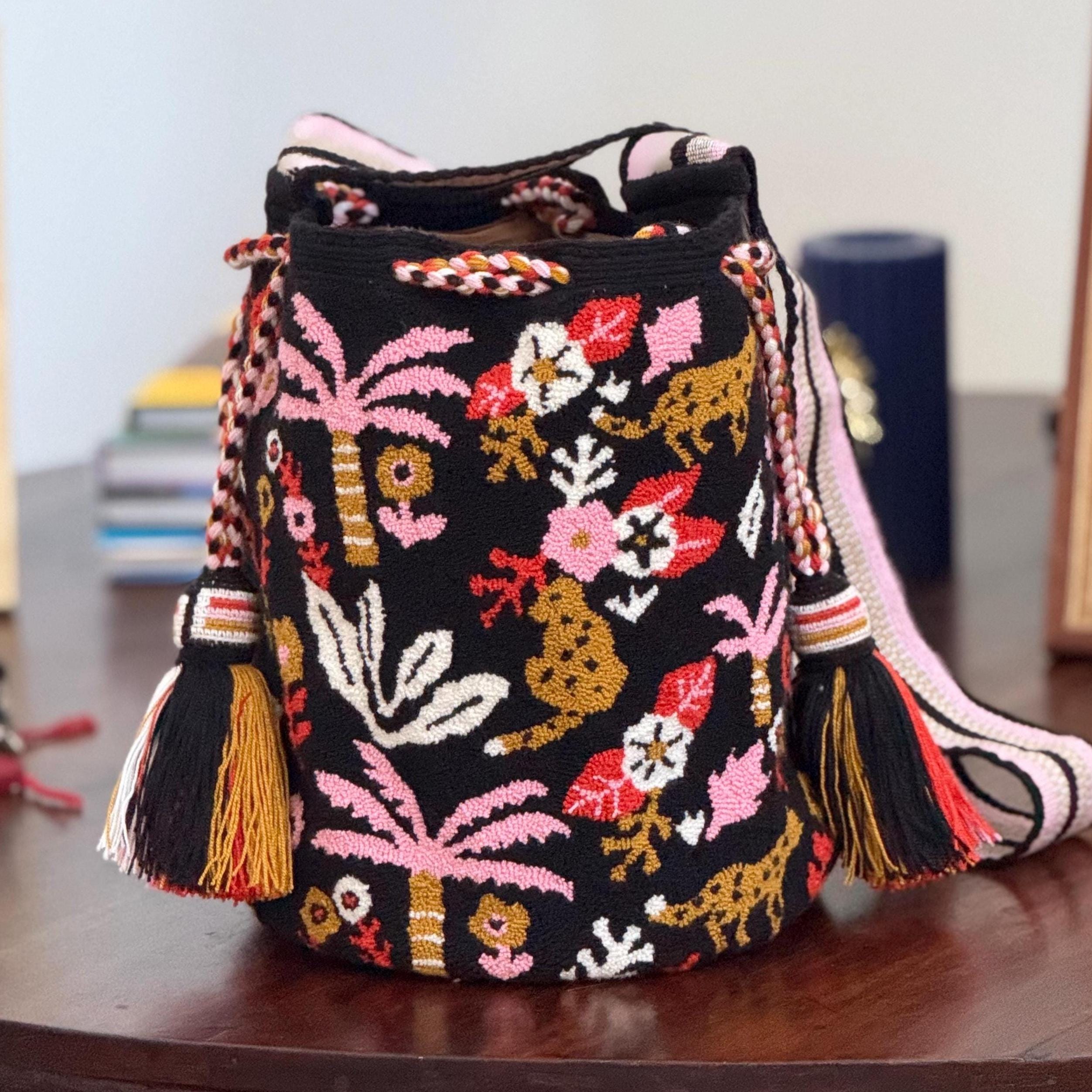 Wayuu Pompom Bag - Etsy
