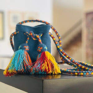 Mini mochilita Wayuu bag. Handmade crocheted.