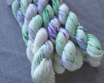 FRESH-CUT Lavender - Dk Mini Skein 20g - 49 yards - Extrafine SW Merino - Indie Dyer - Hand Dyed Yarn