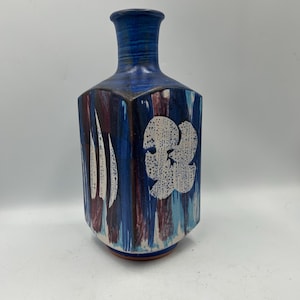 Vintage Bennett Welsh 1972 Pacific Stoneware Studio Artisan Signed 10.5” Vase Bottle