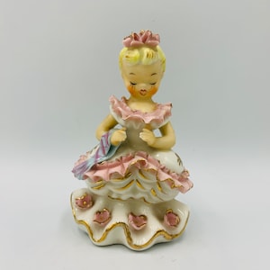 Adorable vintage kitsch Girl Figurine dressed up HB Japan FREE SHIPPING