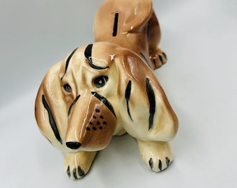 Banco figurativo de cerámica de perro salchicha salchicha vintage