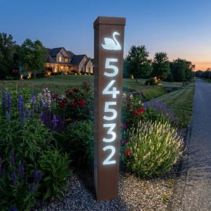 Personalized Reflective Woodgrain Look Address Sign Post - Easy Mount, Outdoor Durable, Non-Solar