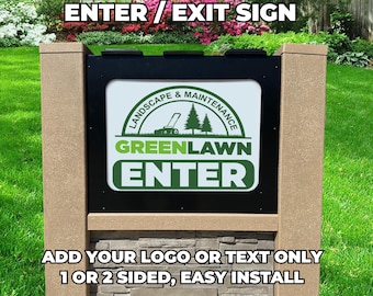 Letrero de dirección con retroiluminación LED solar, base de piedra artificial (1 o 2 caras, 81 cm de alto)