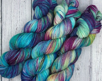 Hand dyed variegated fingering weight yarn
