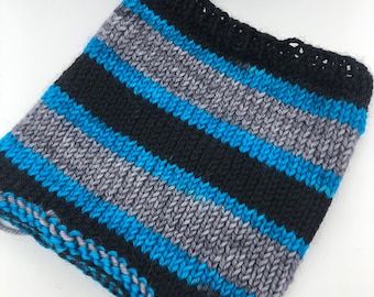 Hand dyed self striping grey black and turquoise  sock yarn