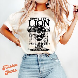 Christian Comfort Colors® Shirt - You&#39;ve Got A Lion Inside Of Those Lungs BLK Shirt - Womens Christian Religious Tee & Sweatshirt #G-362