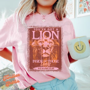 Christian Comfort Colors® Shirt - You&#39;ve Got A Lion Inside Of Those Lungs Burgundy Shirt - Women Christian Religious Tee & Sweatshirt #289