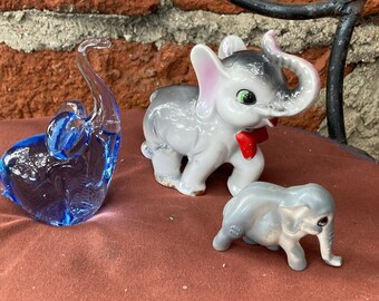 Adorable Lot of 3 Vintage Elephant Figurines, Crystal, Ceramic and Resin, Ganesha, Elephant collectibles, Made in Hong Kong et, Porcelain