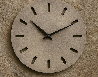 Orologio da parete in cemento fatto a mano: arredamento minimalista per la casa