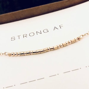 Collier STRONG AF Code Morse - Soyez Fort - Collier Je suis Fort - Cadeau de l'amitié - Cadeau Guérison - Bijoux Code Morse