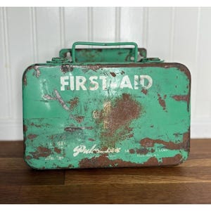 Vintage Exxon Mobil Green Metal First Aid Kit Case With Contents Shabby Rusty