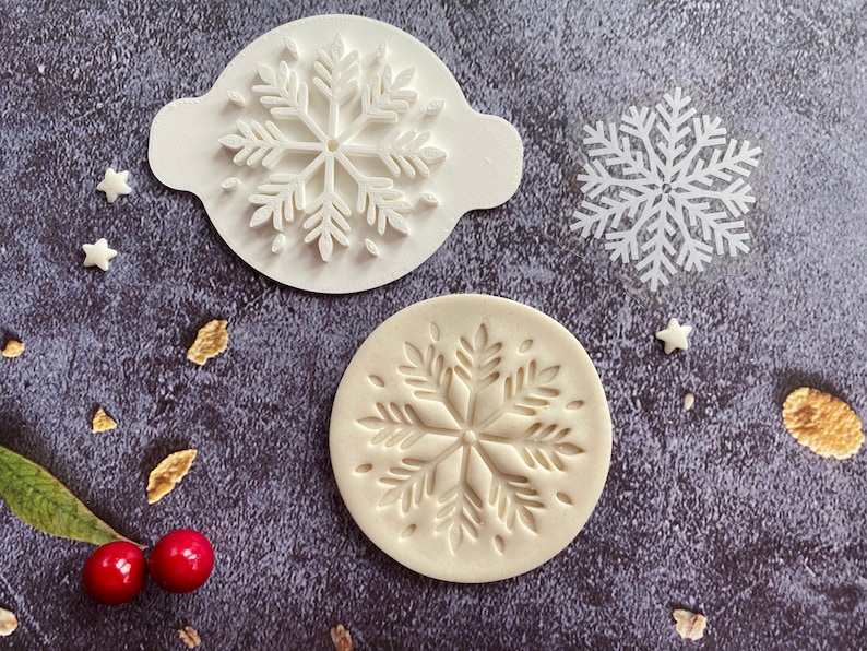 Snowflake Christmas Xmas Embossing Stamp ebs215 Cupcake Fondant Cake Decorating UK Seller image 1