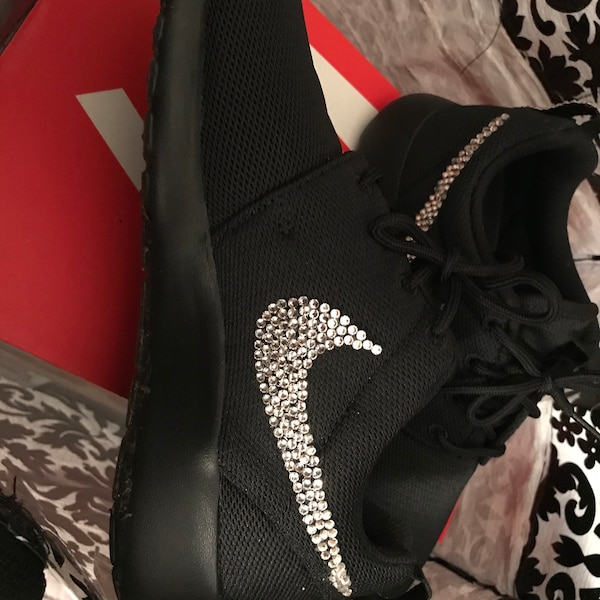 customize nike roshe womens