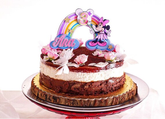 Gâteau décoration Disney unique personnalisé pour fille sur le thème de  Minnie Mouse à Istres - Frangine et chocolat
