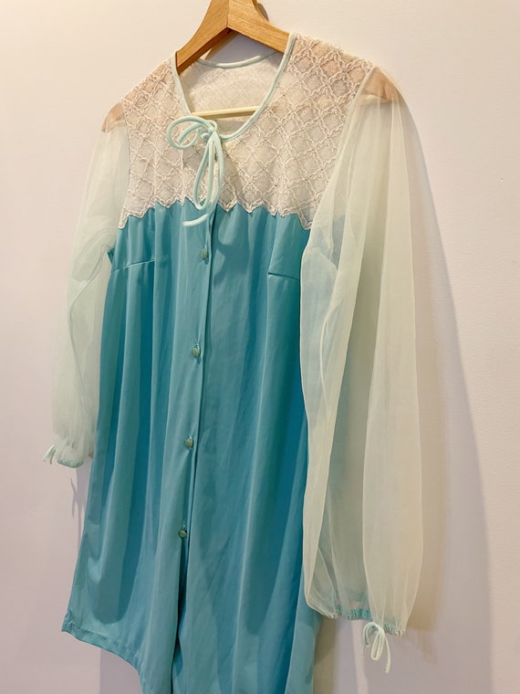 Vintage 60s Baby Blue Baby Doll Nightgown w/Broca… - image 3