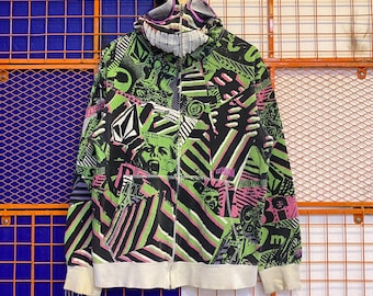 Vintage Volcom Graphic Logo Jersey / 90s Jersey / Sportswear